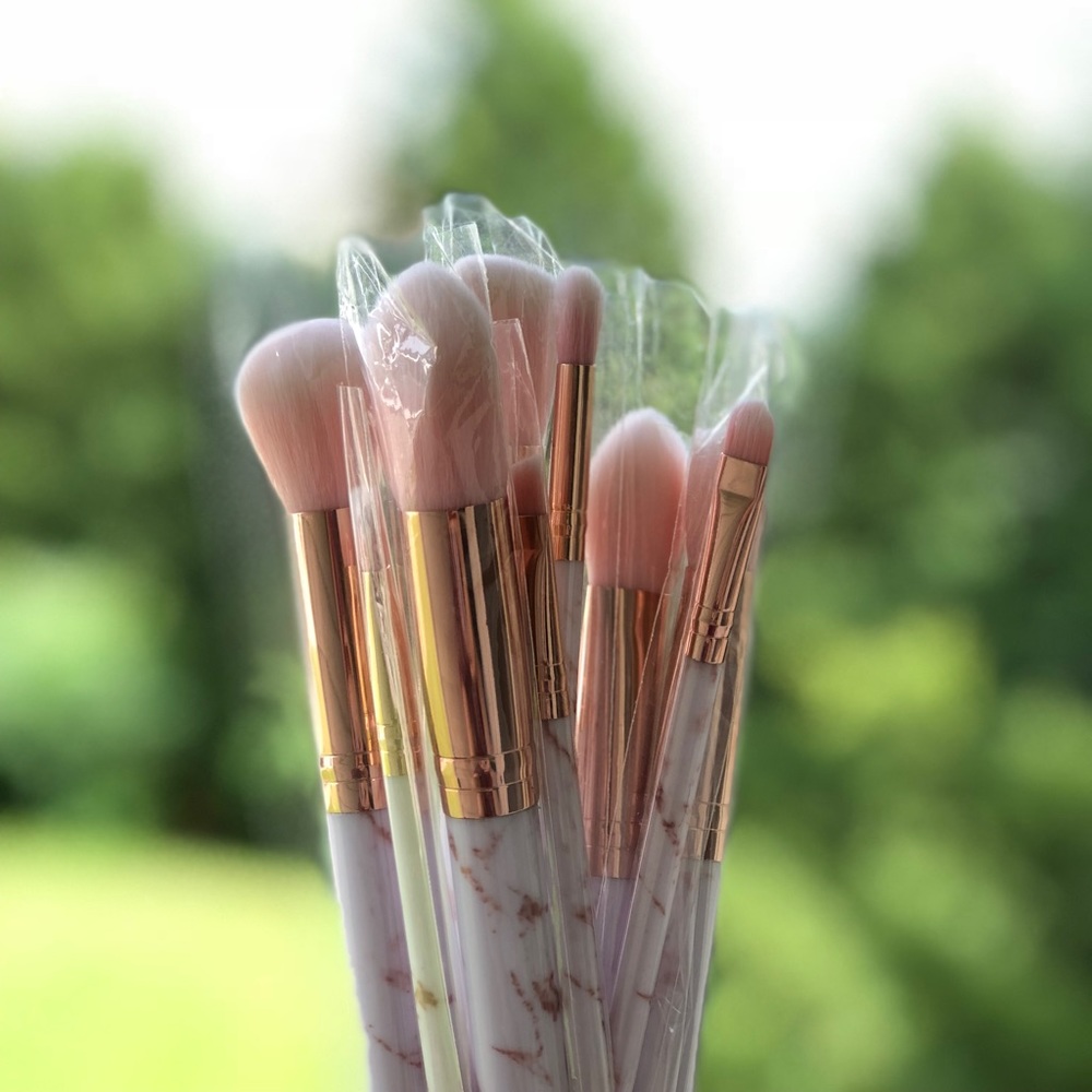 Makeup Brush Set - Pink & White